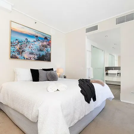 Amazing River View - 3 Bedroom - Cbd - Netflix - Fast Wifi - Carpark