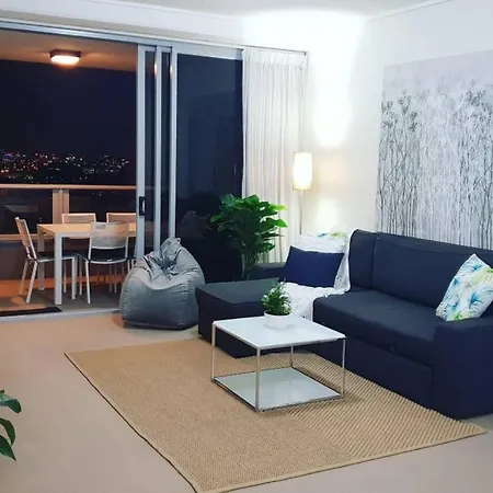 Apartment Sk2 - Charming Skyline Cbd W River Views 3 Bedroom Private Brisbane