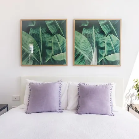 South Bank Beautiful River View Tower Apartment Brisbane