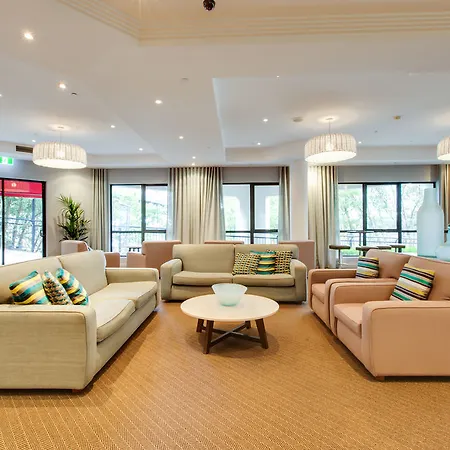 Aparthotel Adina