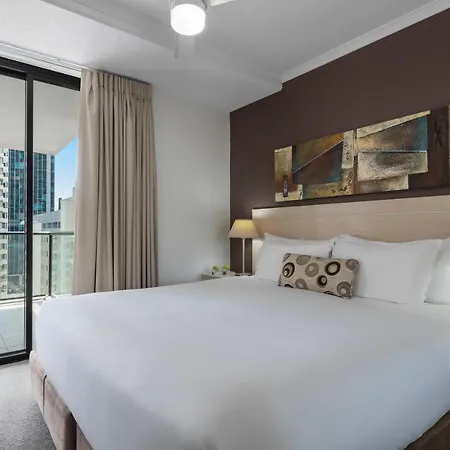 Oaks River Aparthotel Brisbane
