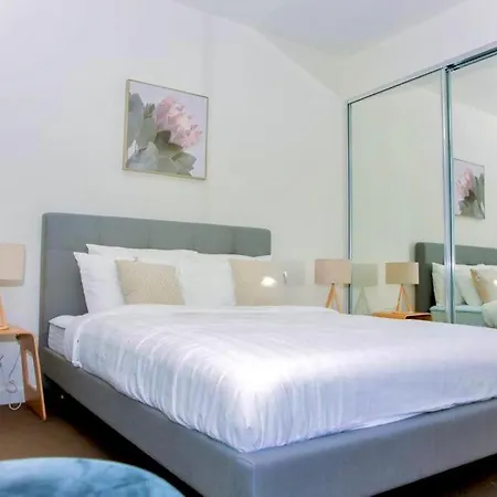 Lucid South Apartment