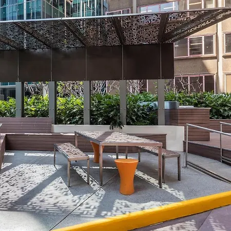 Aparthotel Oaks Aurora Brisbane