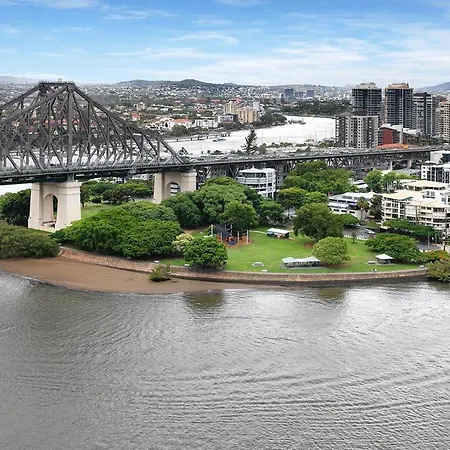Apartment Executive 3 Bedroom Family - Cbd - Views - Netflix - Fast Wifi - Free Parking Brisbane