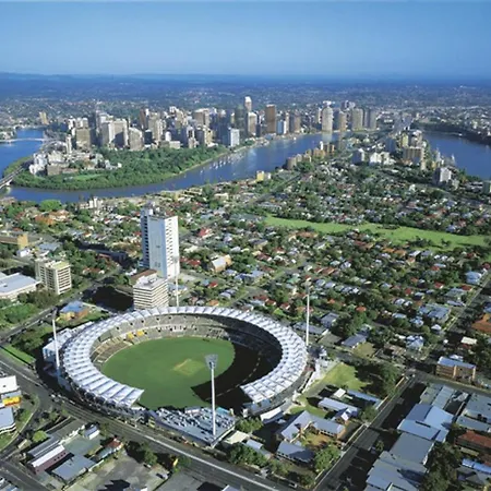 Apartment Executive 3 Bedroom Family - Cbd - Views - Netflix - Fast Wifi - Free Parking *