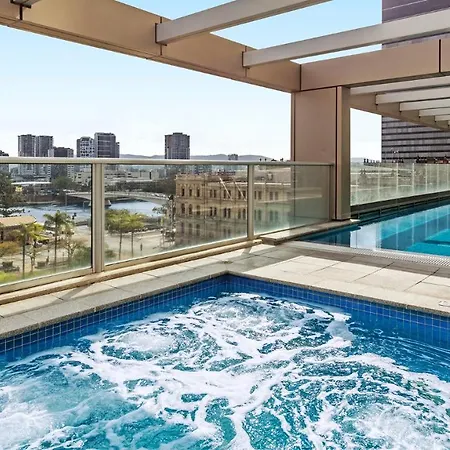 Aparthotel Oaks Casino Tower 4*