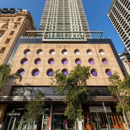 Oaks Casino Tower Brisbane
