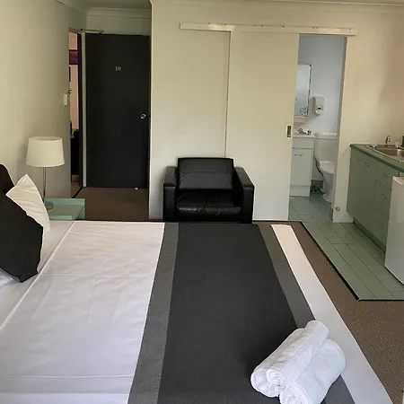 Motel Chermside Court 4*