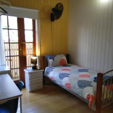 Minto Colonial Guest house Brisbane