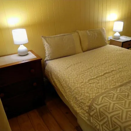 Minto Colonial Guest house