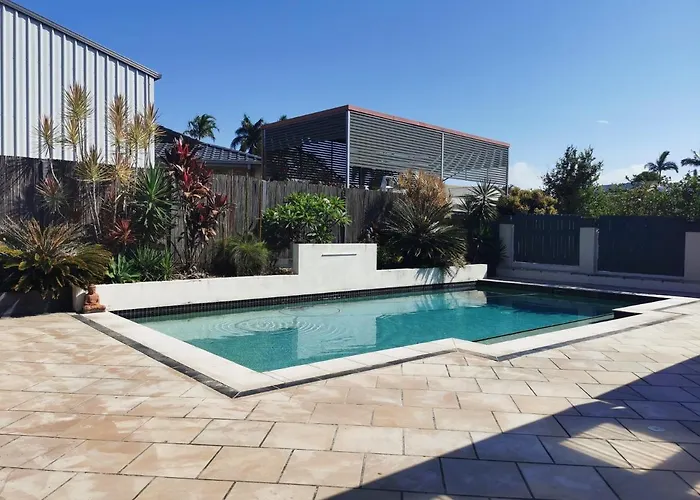 Eight Mile Plains House