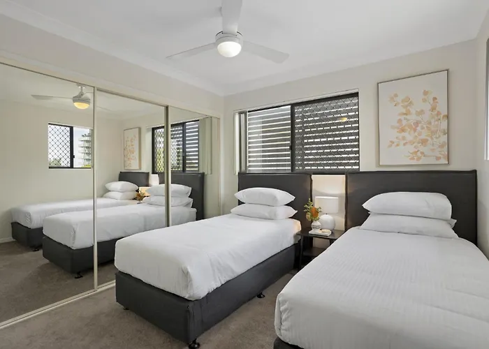 Comfy 2-Bedroom Family Apartment With Free Parking