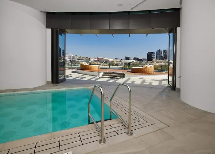 Luxury 1Br In Brisbane City River Firework View