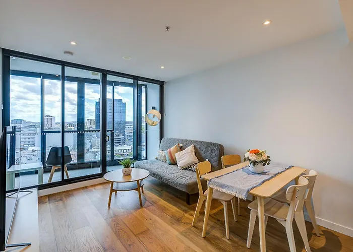 Skyline Haven, Luxe 2Br With Pool & Gym In Fortitude Valley