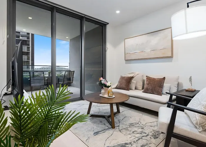 Designer 2 Bed In Queens Wharf Riverfront Cbd Gem