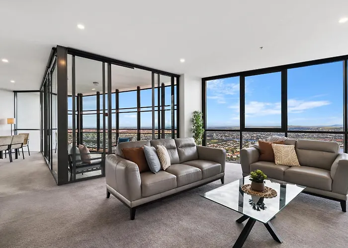 Premium 4 Bedroom Family Apartment - Brisbane City