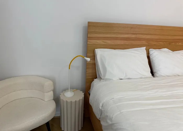 Cbd Studio Apartment