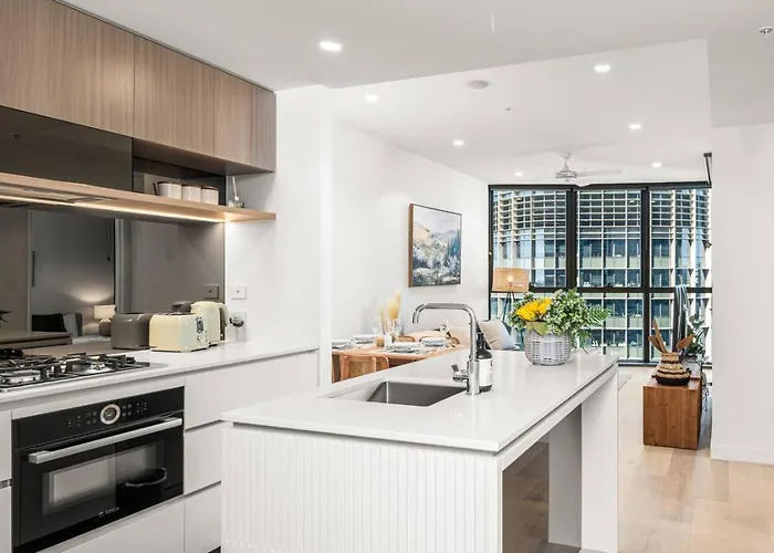 Modern 1Br Apt In Prime Queens Wharf Location