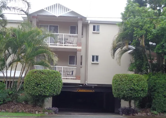 St Lucia Gardens