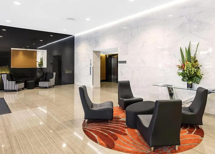 Meriton Suites Adelaide Street, Brisbane