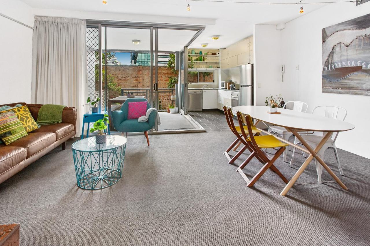 Apartment Stylish Valley Unit With Terrace And Pool Brisbane