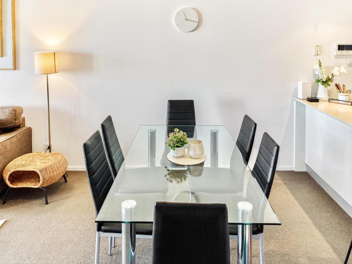 Amazing River View - 3 Bedroom - Cbd - Netflix - Fast Wifi - Carpark Apartment Brisbane