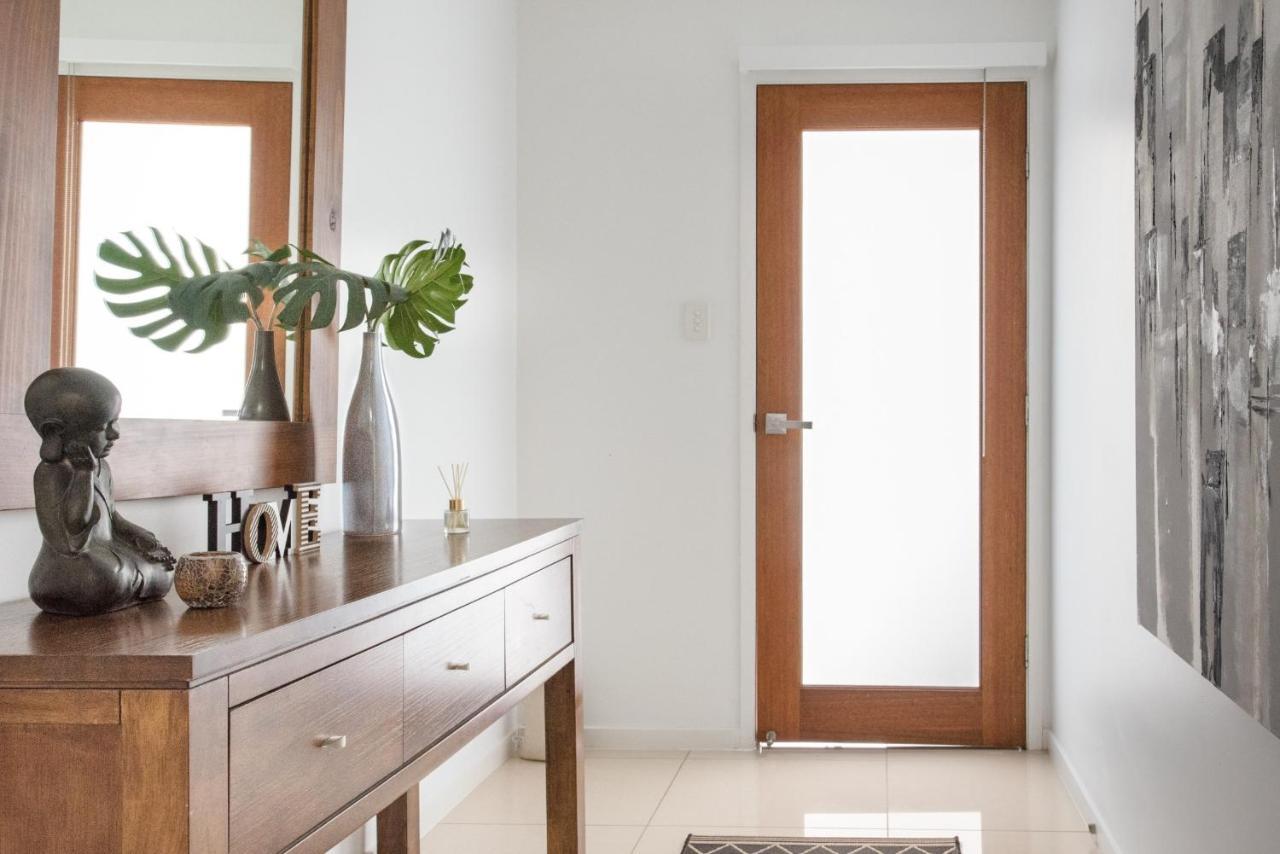 Apartment Immaculate Close To And Airport Brisbane