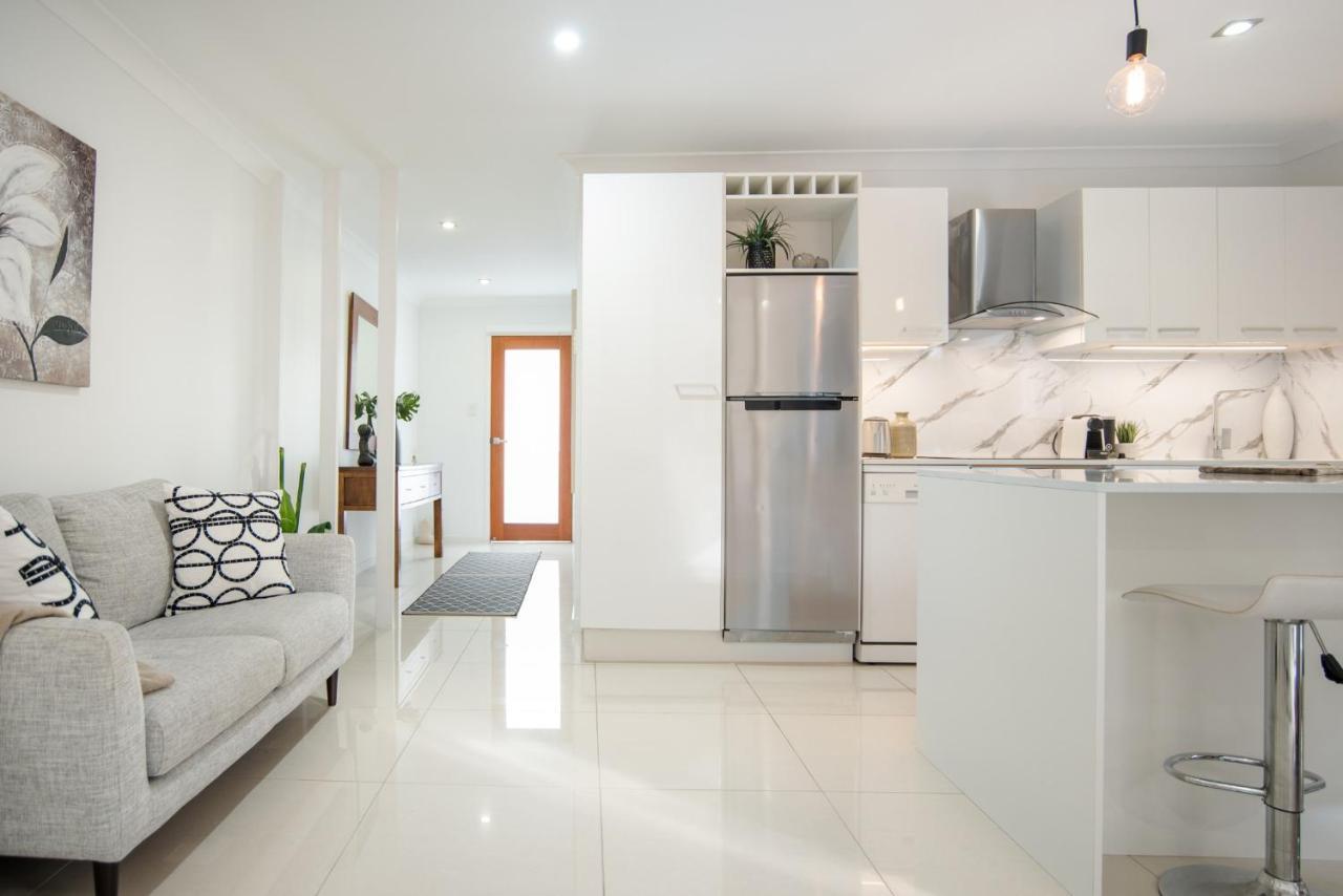 Immaculate Close To And Airport * Brisbane