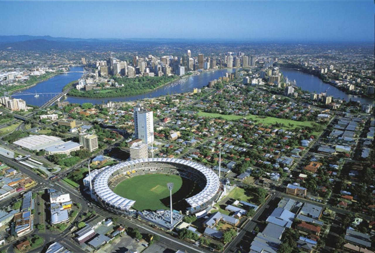 Amazing River View - 3 Bedroom - Cbd - Netflix - Fast Wifi - Carpark