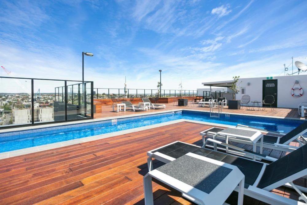 Apartment Kozyguru South Funky 1 Bed Free Parking Qsb027-1810 *