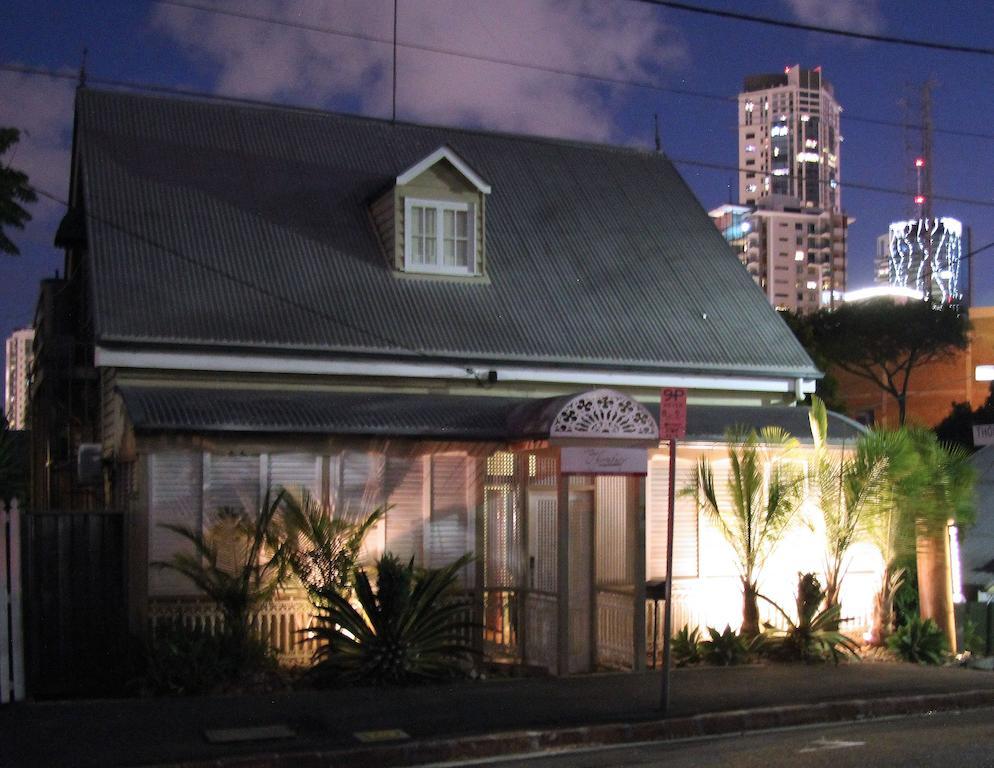 One Thornbury 4* Brisbane
