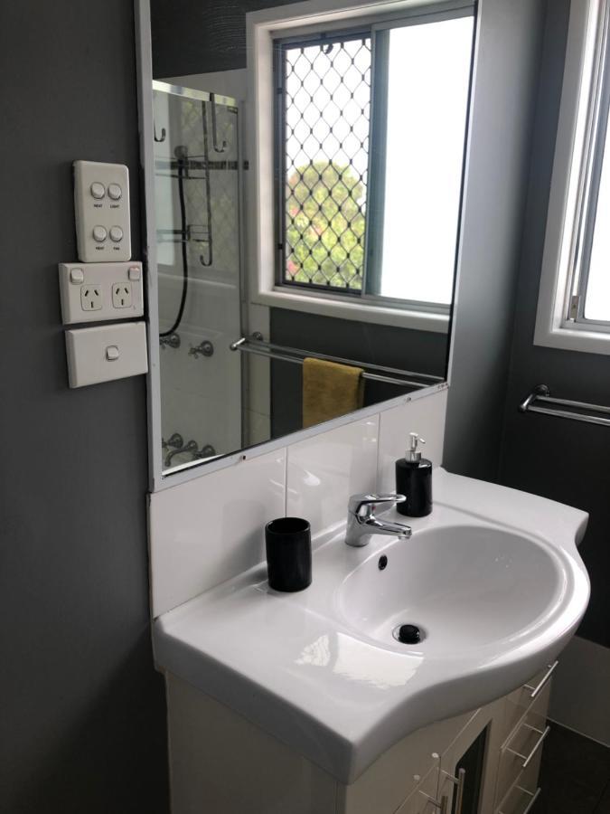 Holiday home 3 Bedroom Unit Upstairs- In A Hi-Set Home Brisbane