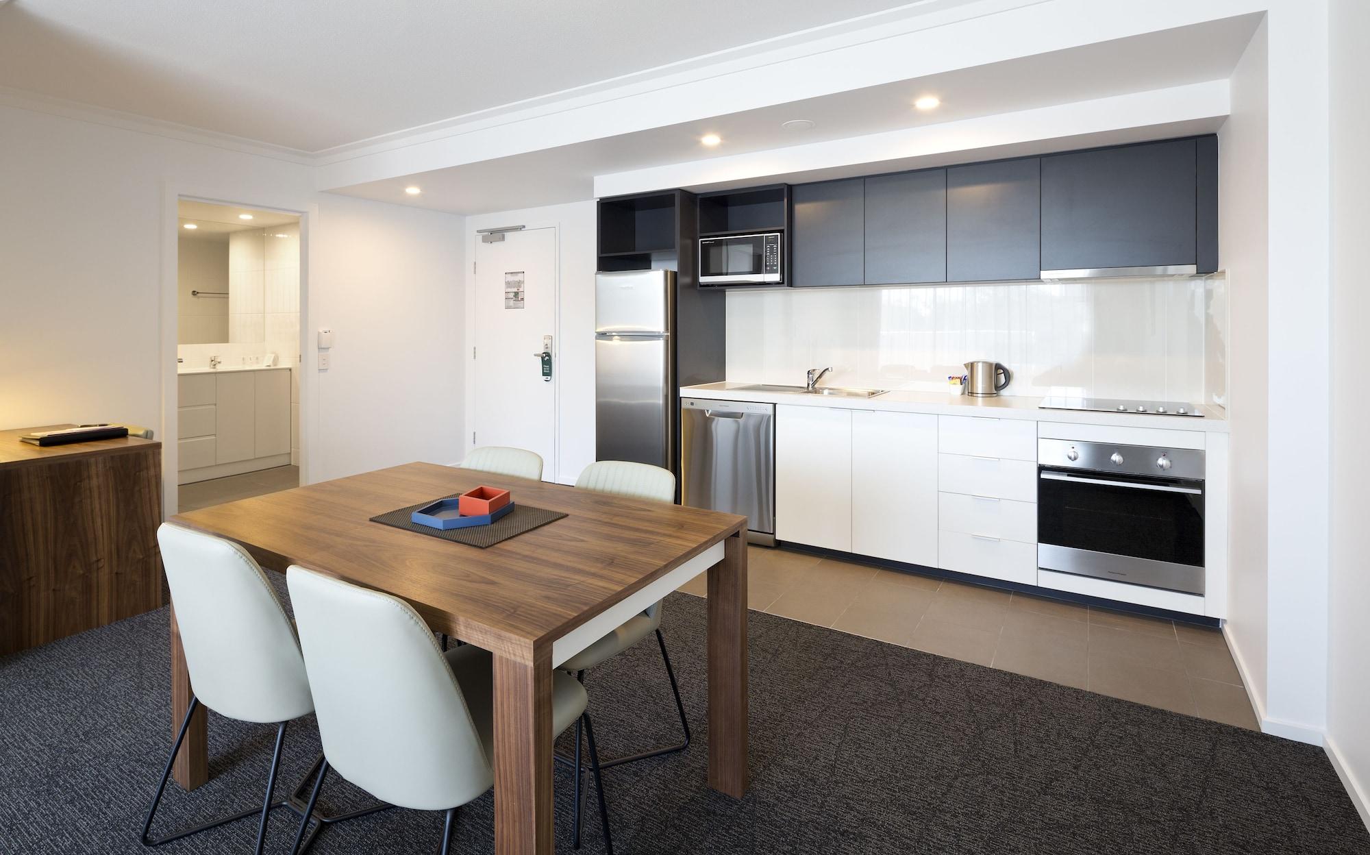 Quest Kelvin Grove Aparthotel 4*