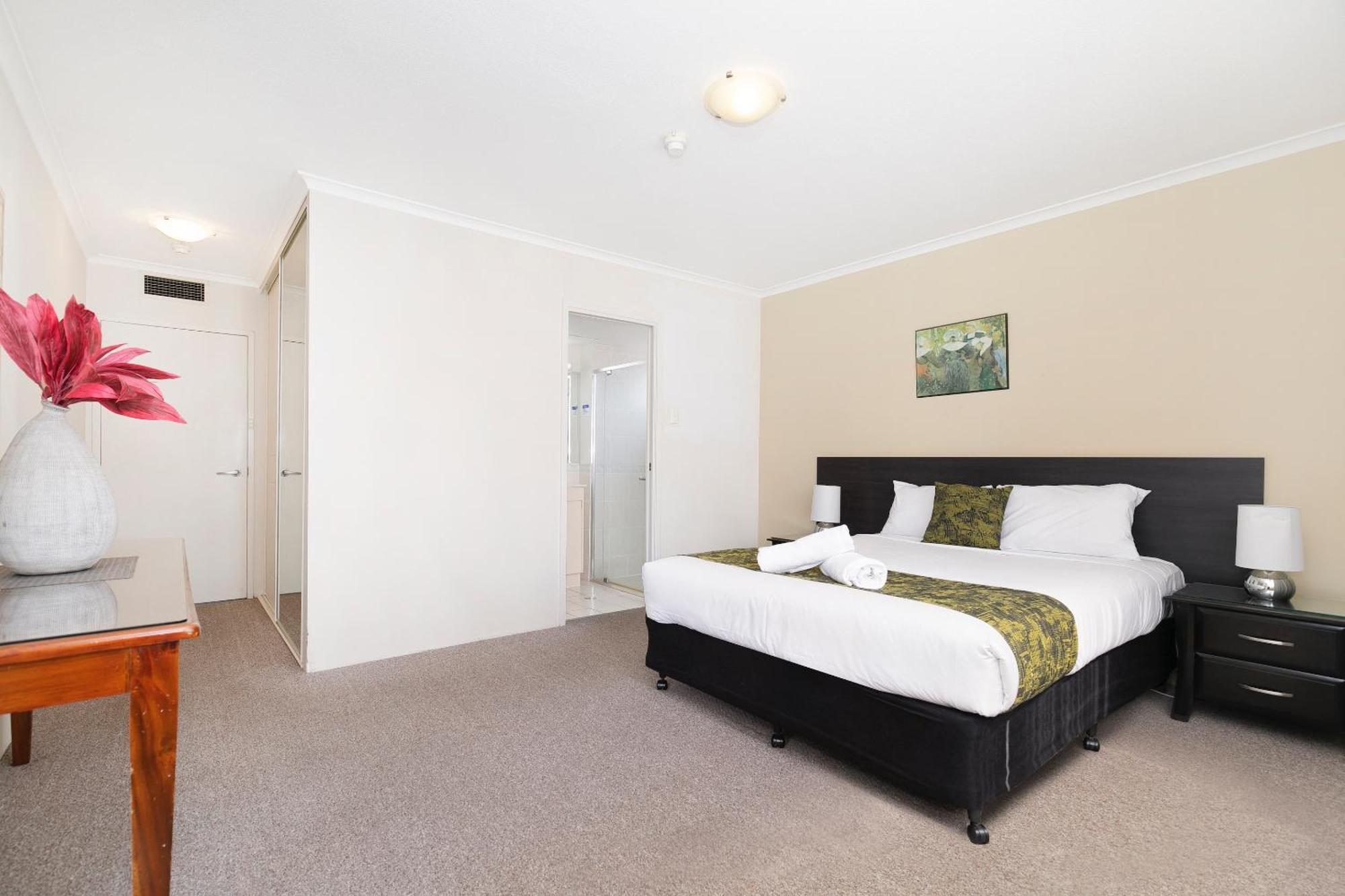 Aparthotel The Astor 4*