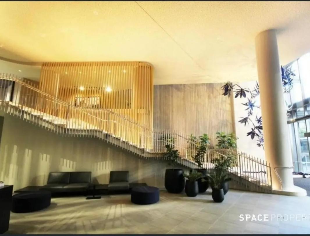 Aparthotel Spire Residences By Cllix