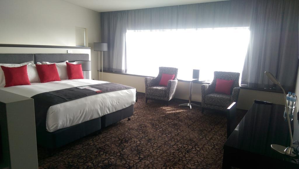 Calamvale And Conference Centre Hotel 5*