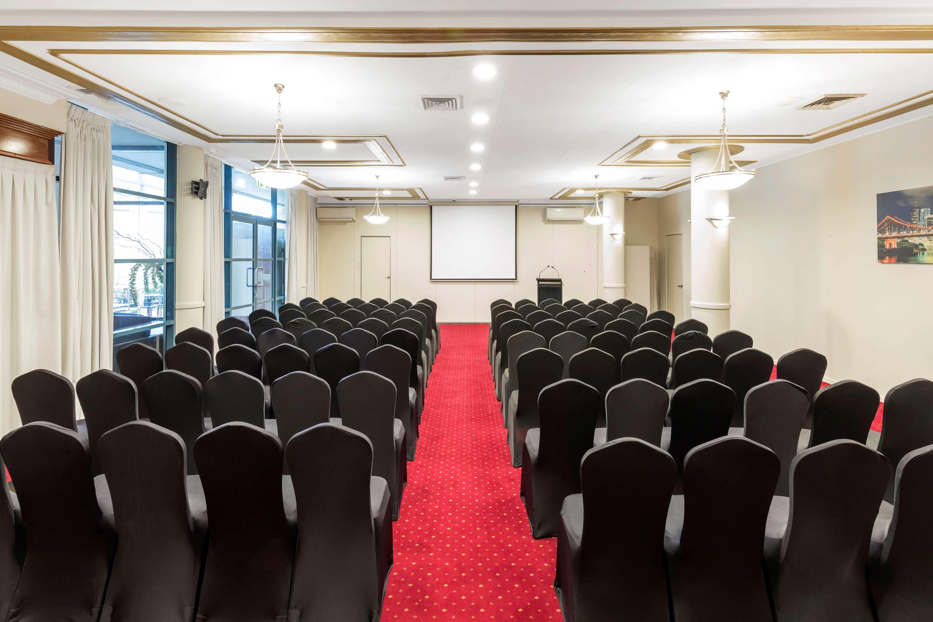 Diana Woolloongabba Hotel