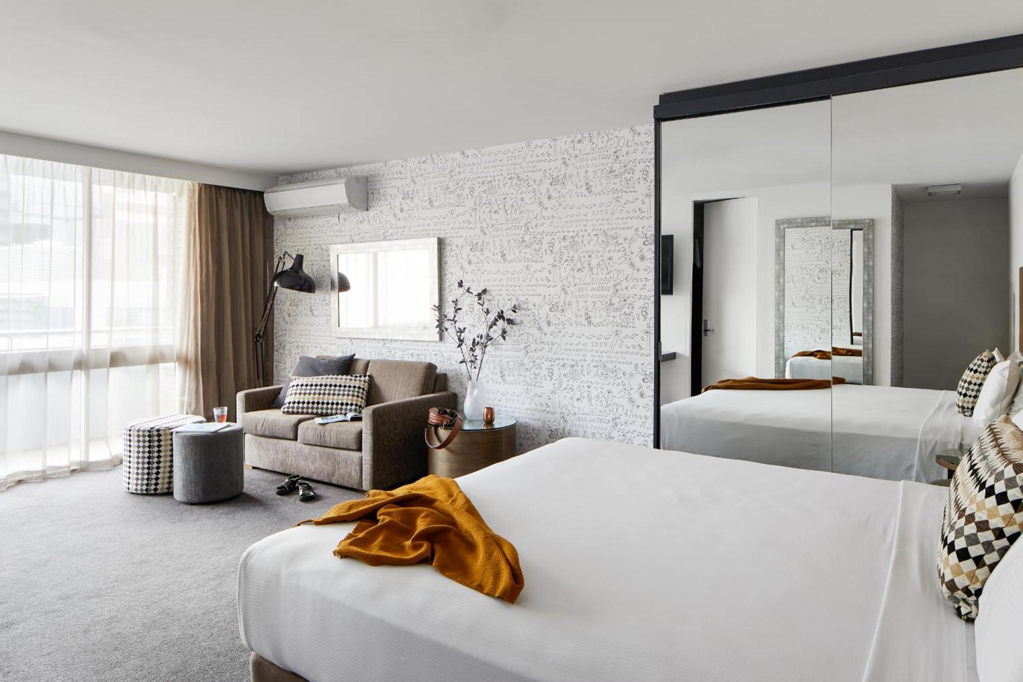 Punthill Spring Hill Aparthotel