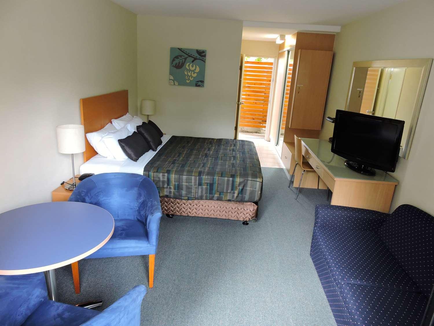 Western Airport 85 Brisbane