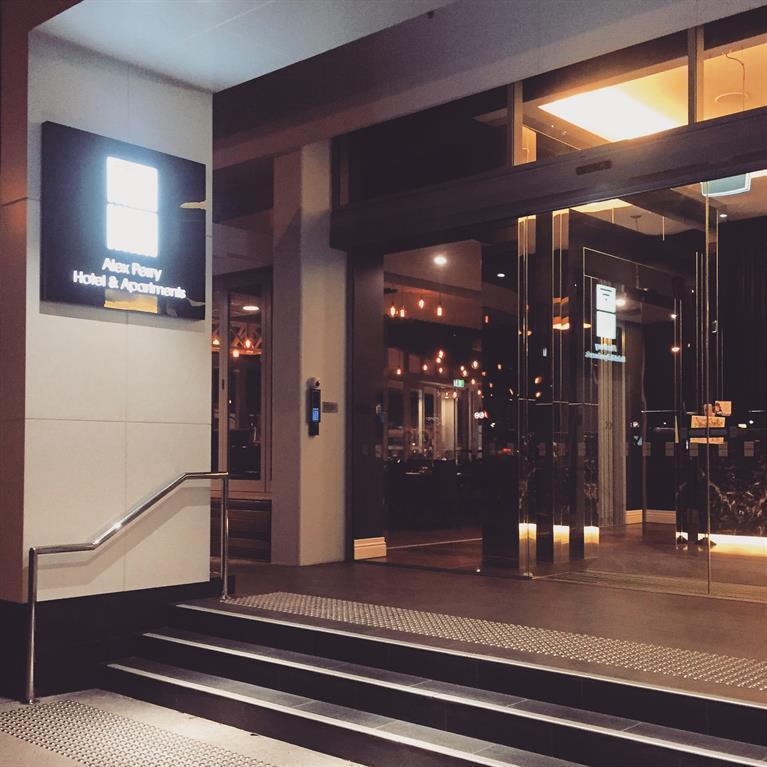 Alex Perry & 4* Brisbane