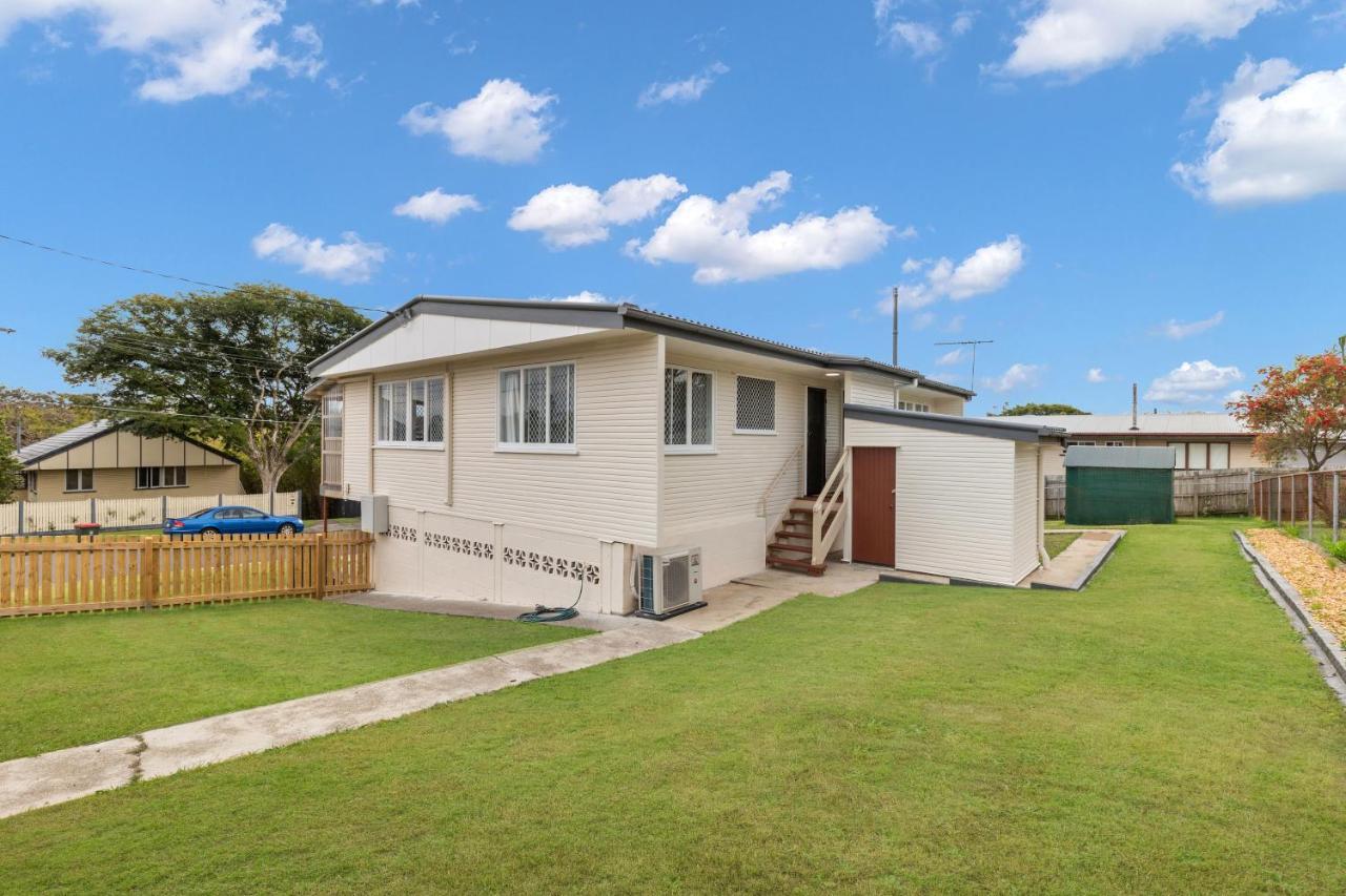 Kozyguru / Carindale / Immaculate 3 Beds Qca061