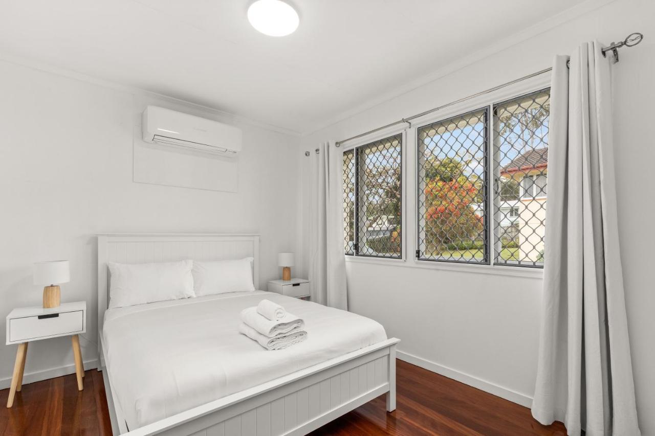 Kozyguru / Carindale / Immaculate 3 Beds Qca061 * Brisbane
