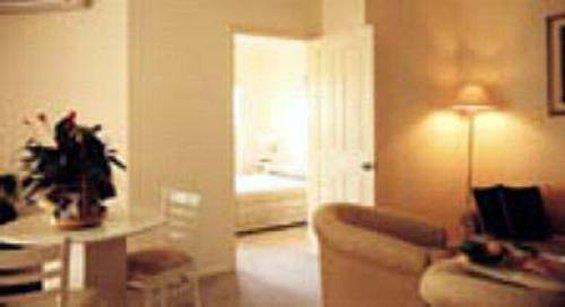 Quest On Story Bridge