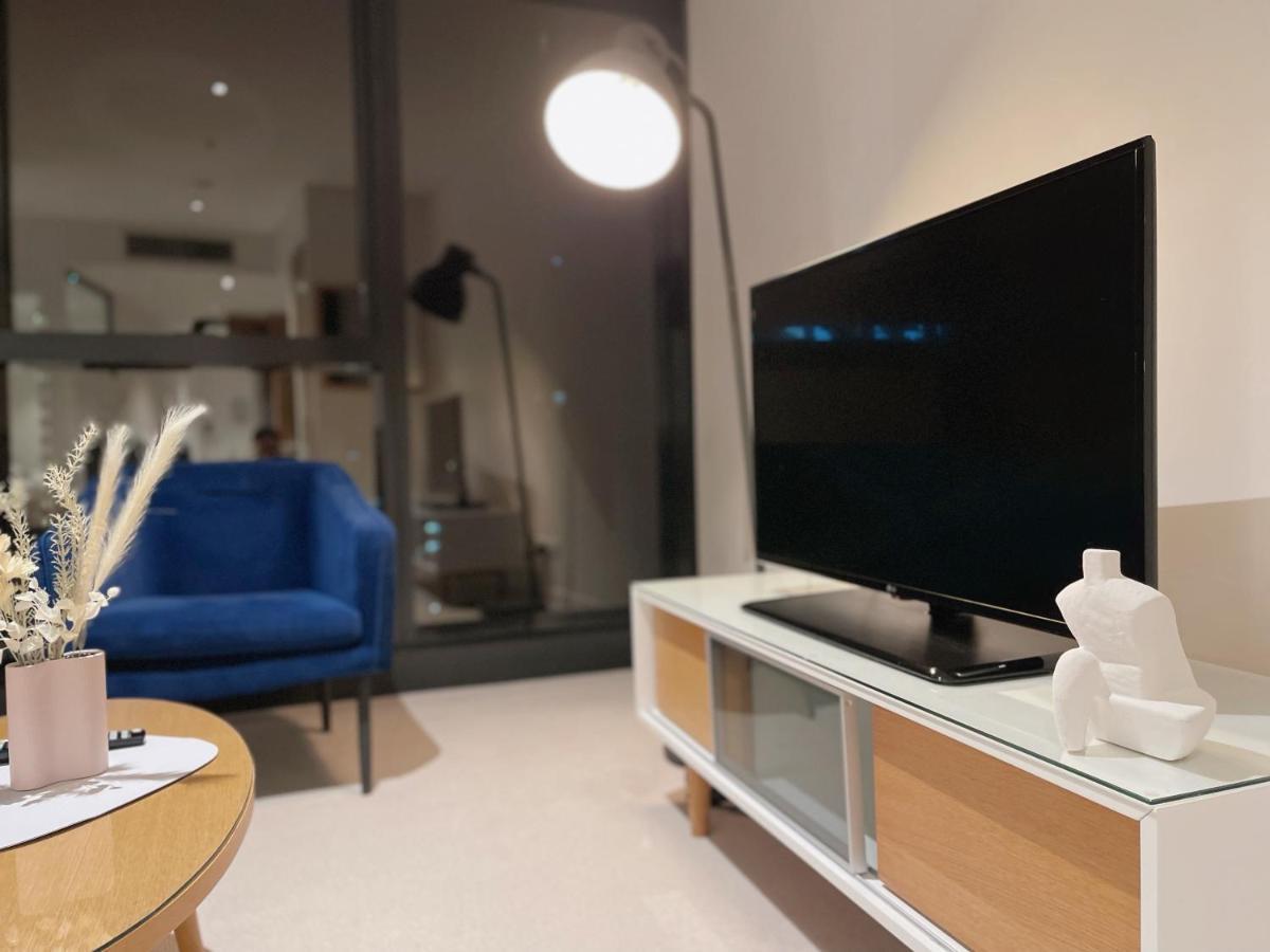 Apartment Cbd Cozy 2beds At Tallest Building With Free Parking Brisbane