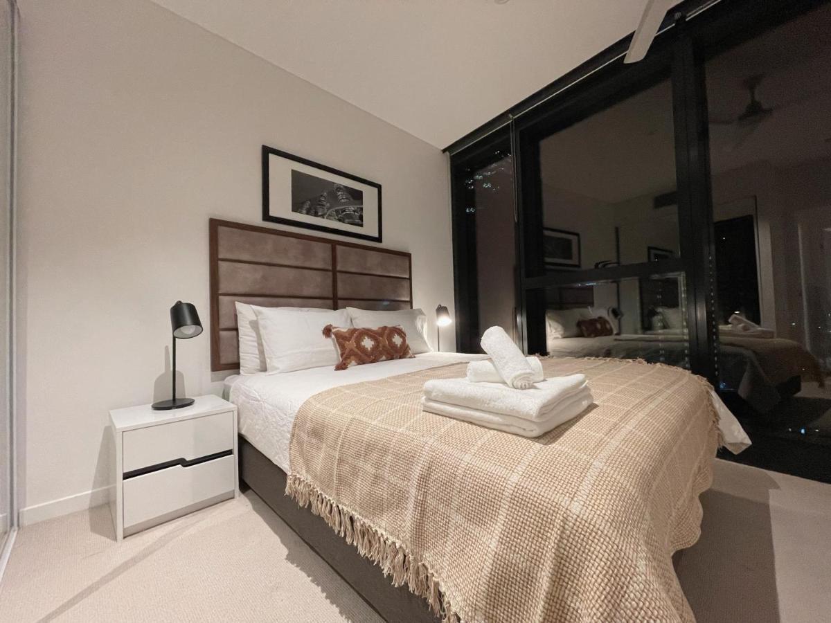 Cbd Cozy 2beds At Tallest Building With Free Parking Brisbane