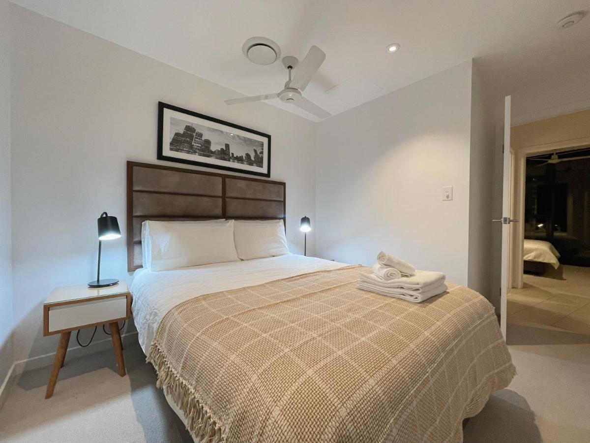 Cbd Cozy 2beds At Tallest Building With Free Parking