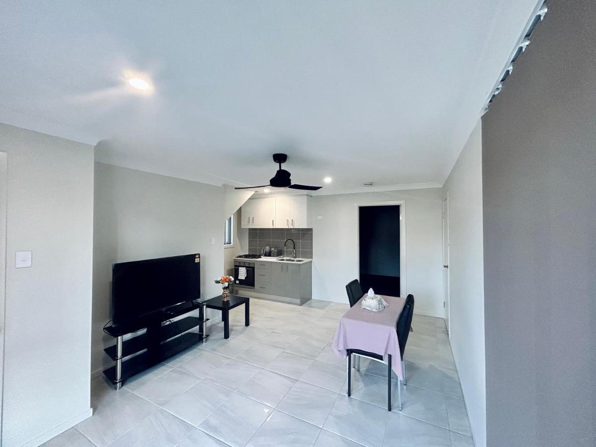 One Bedroom Apartment