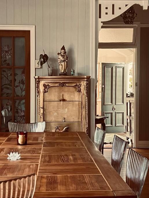 Villa Forest Sanctuary 3 Bed New Farm *