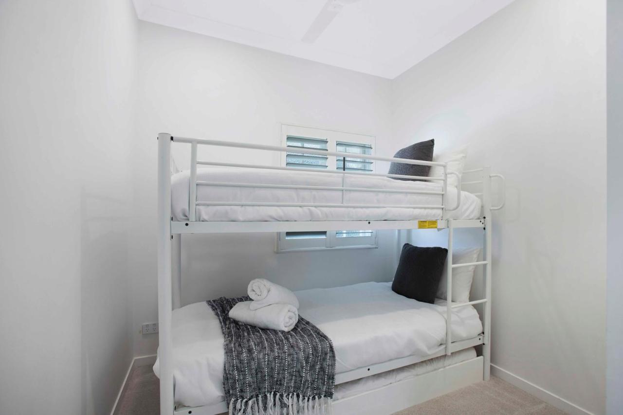 Manly Oasis, 5bd, 3 King Bd,pool