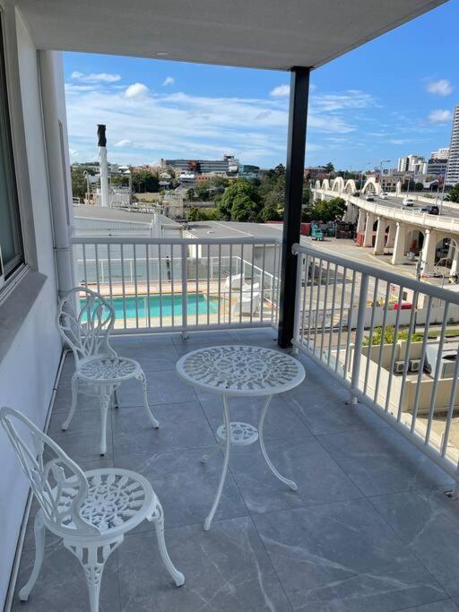 Cosy Apt With View Near Exhibition Centre Apartment *